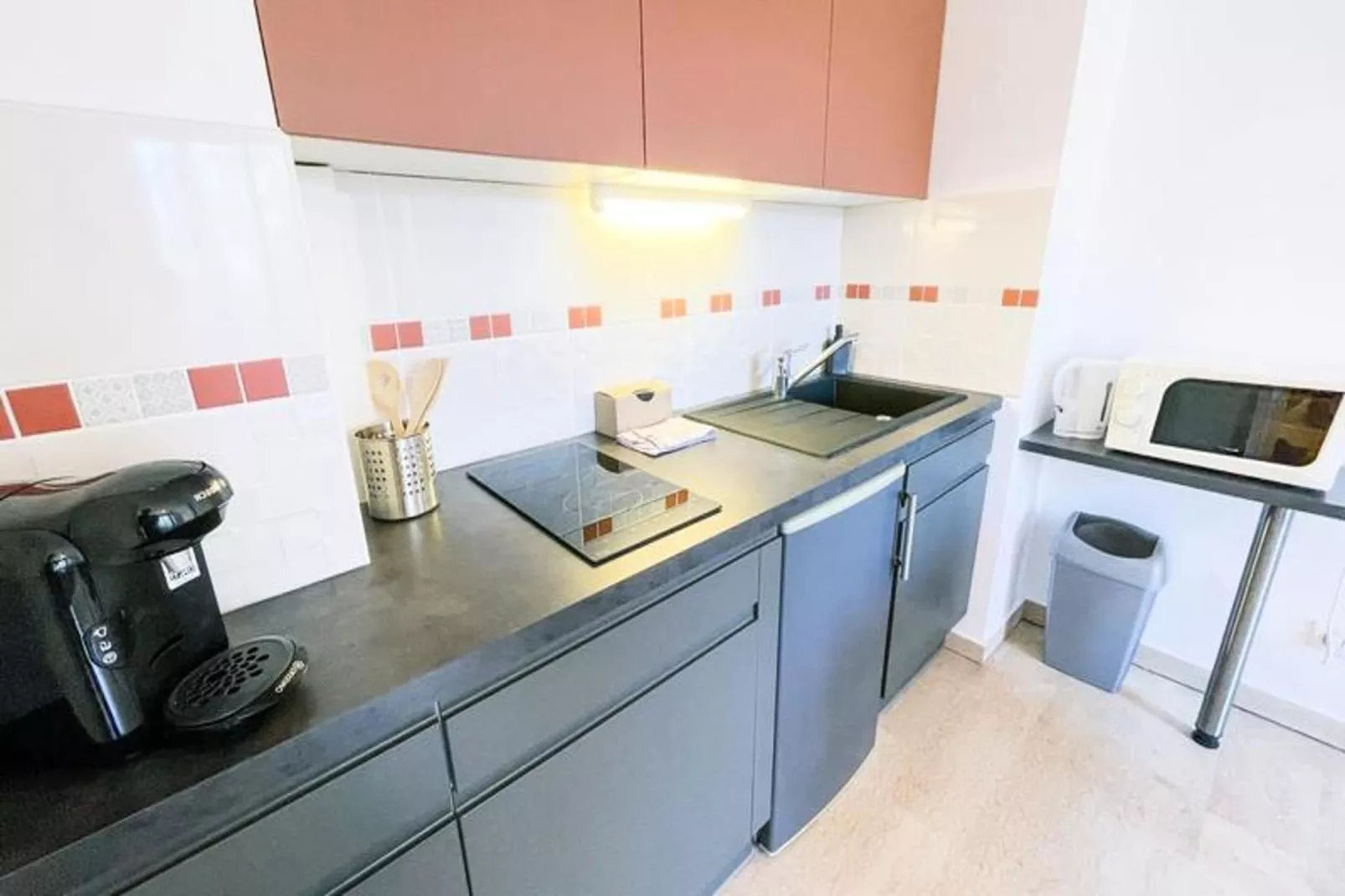 La Pause Grenobloise  - Studio - Balcon-Keuken