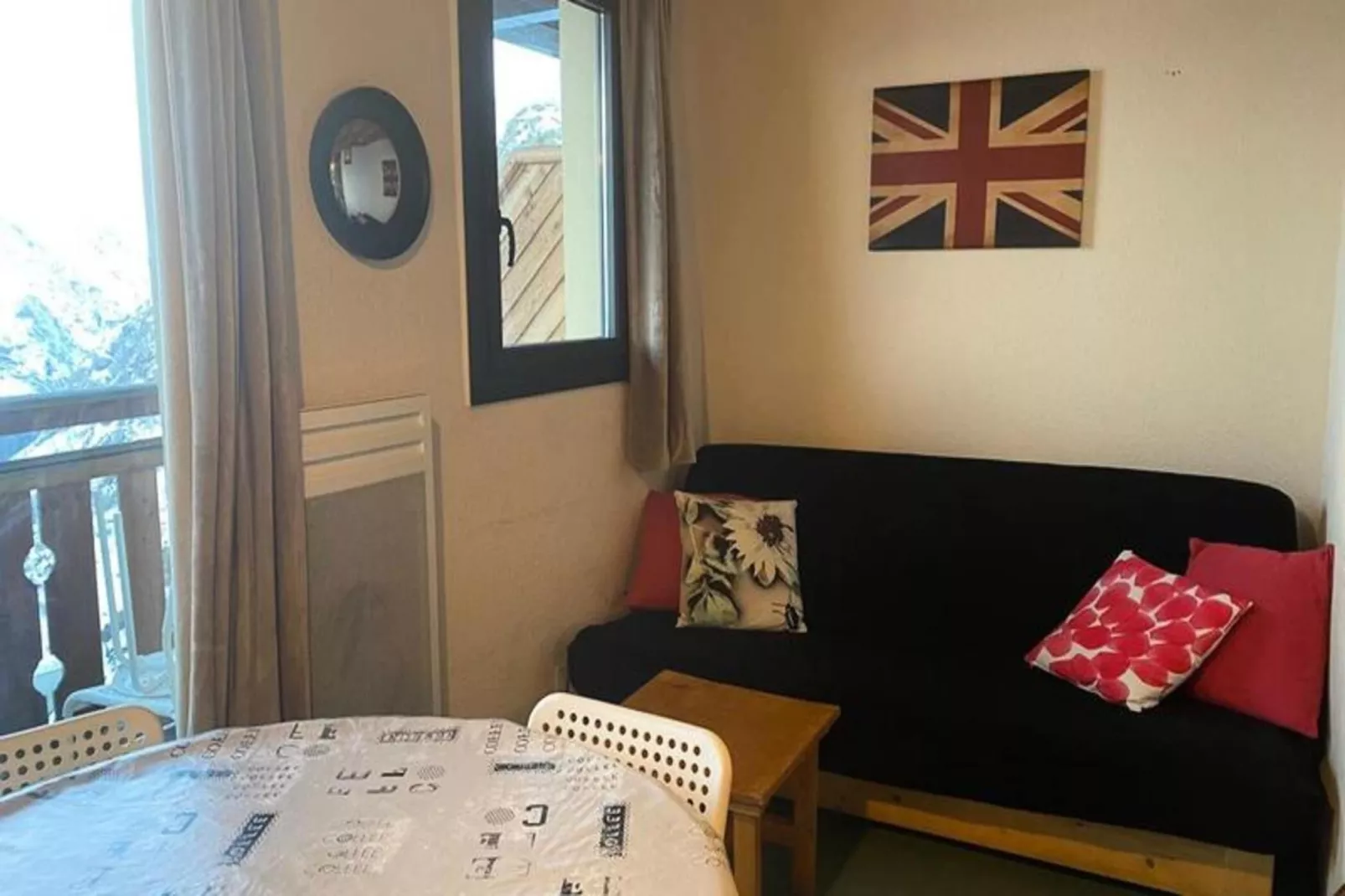 Résidence Balcons D'huez-Woonkamer