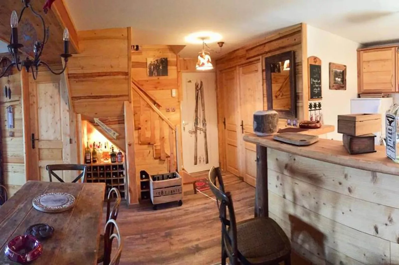 Résidence Val D'ys-Eetkamer