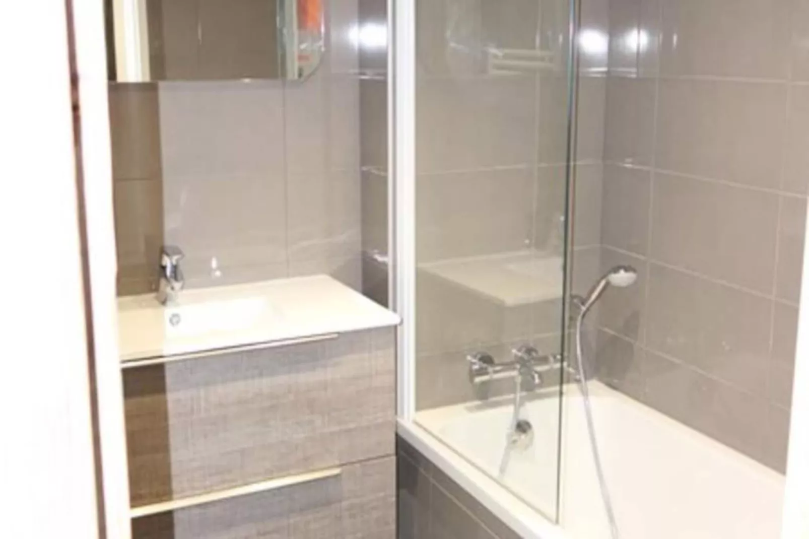 Résidence Taburle-Buitenkant zomer