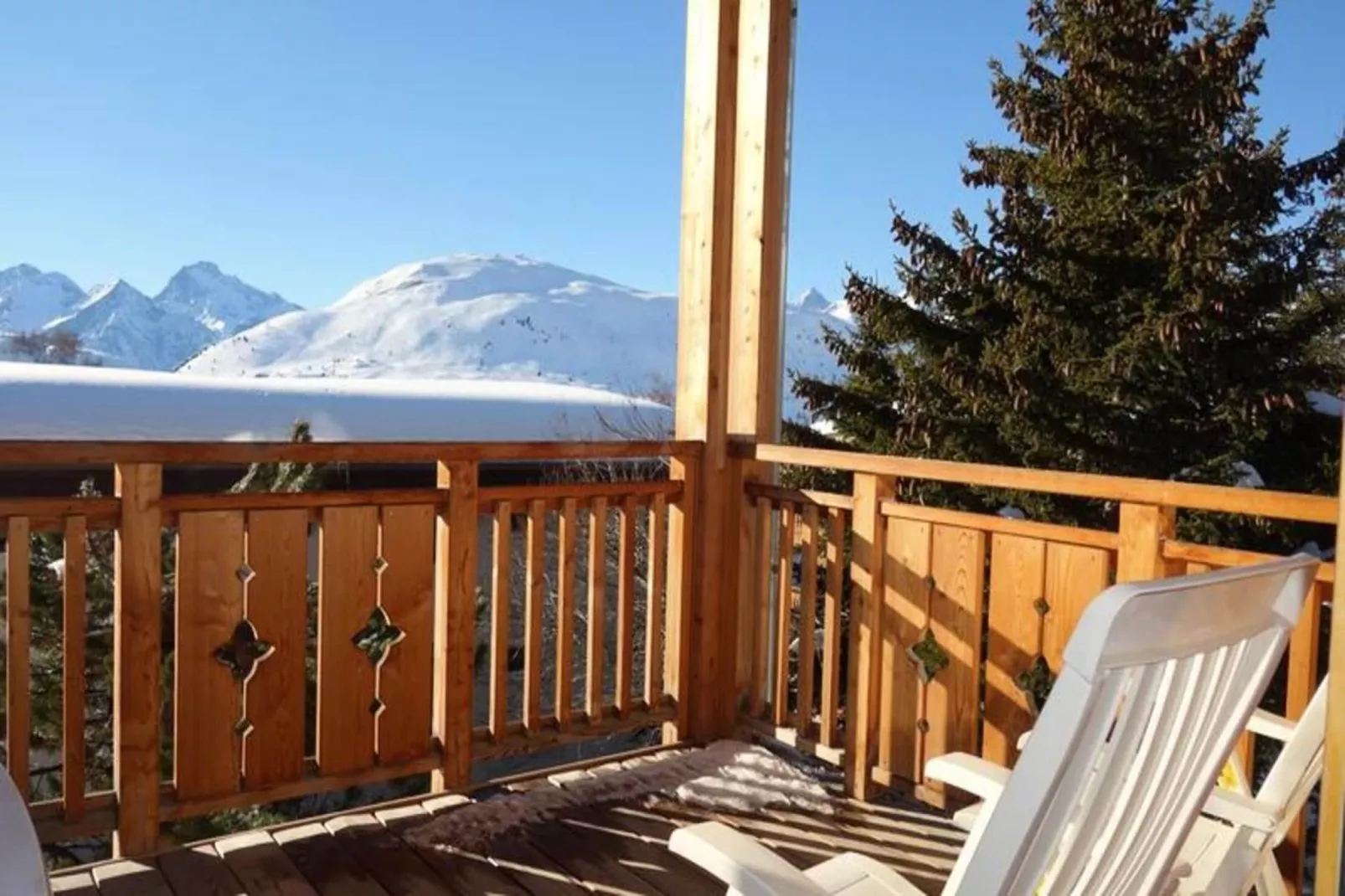 Résidence 2 Anges A-Buitenkant zomer