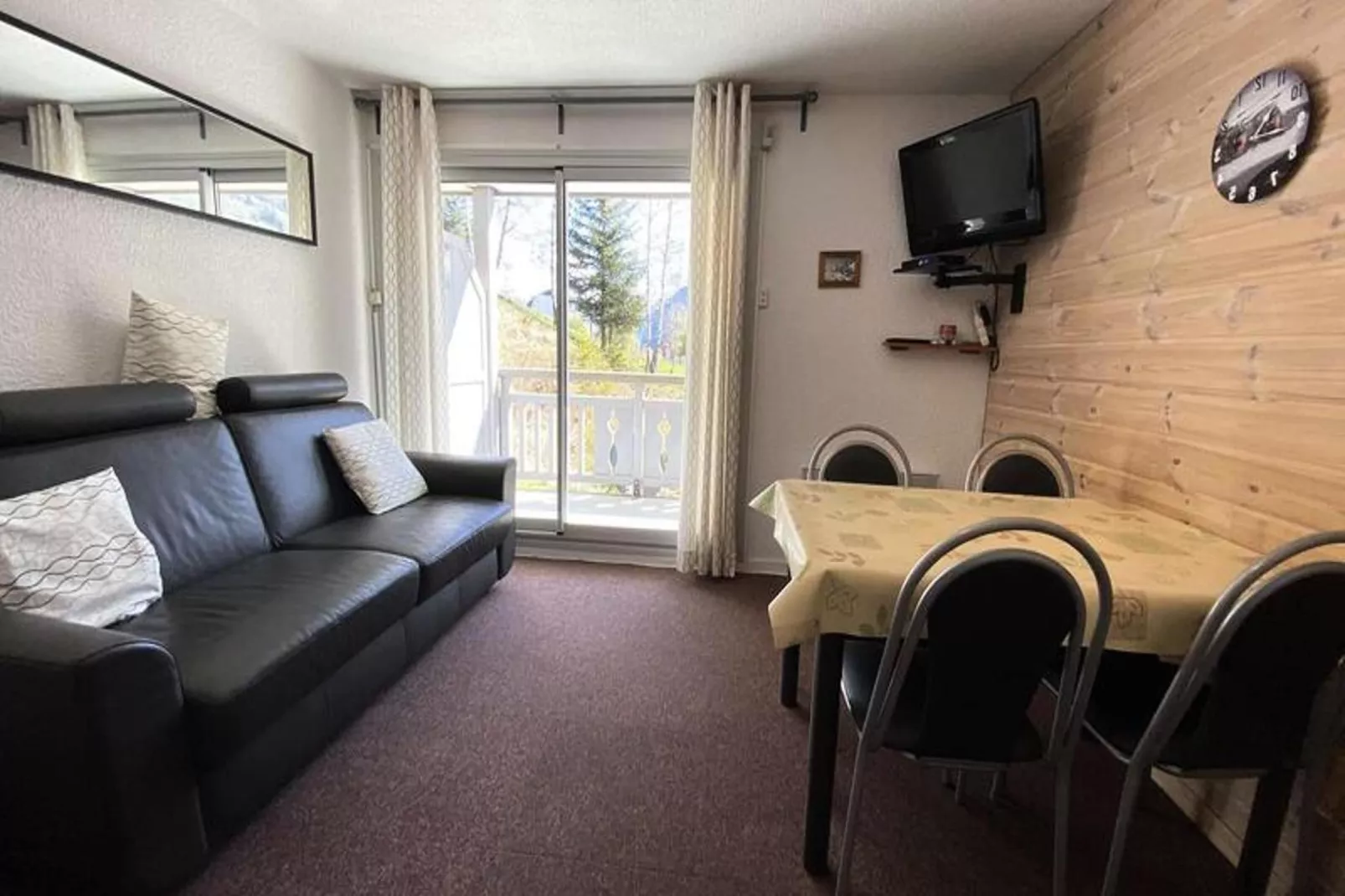 Résidence Kandahar-Eetkamer