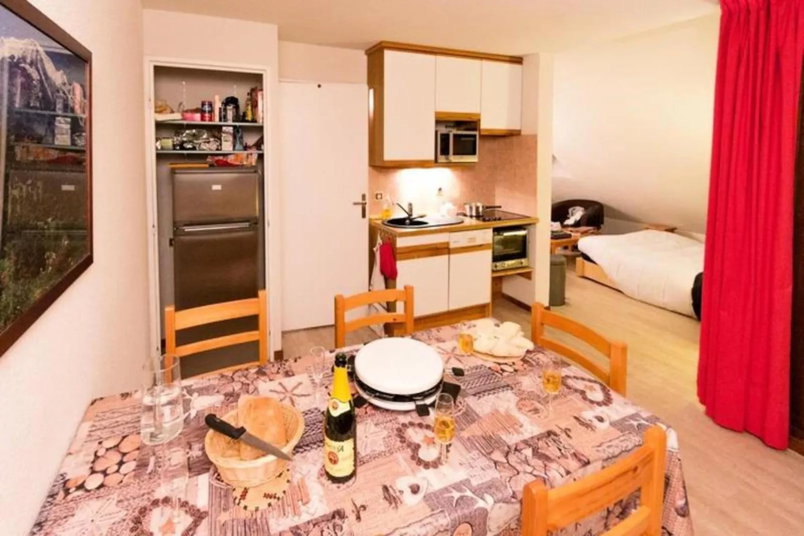 Résidence Apheratz-porte F57-Eetkamer