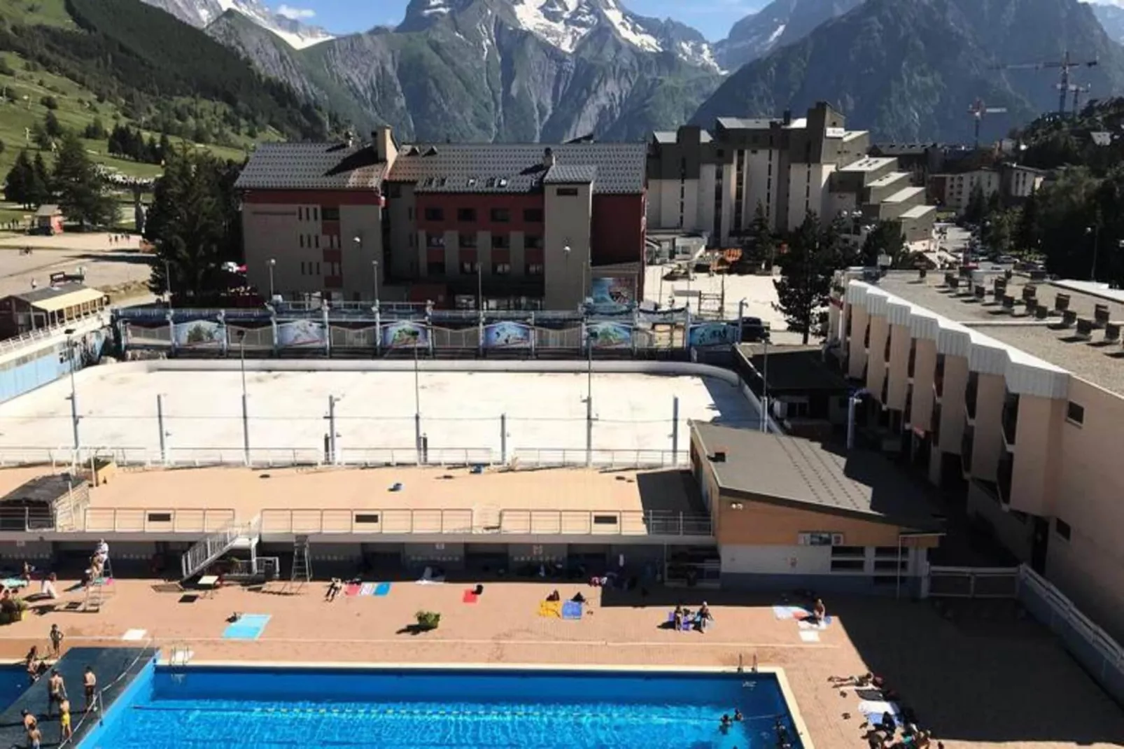 Résidence Vallee Blanche Chartreuse-Zwembad