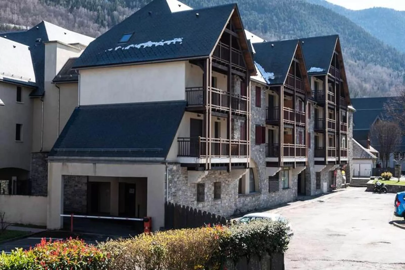 Résidence Ondine A-Buitenkant zomer