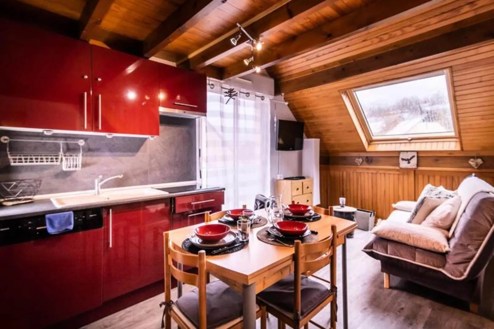 Résidence H.th.ii:bat.8-Eetkamer