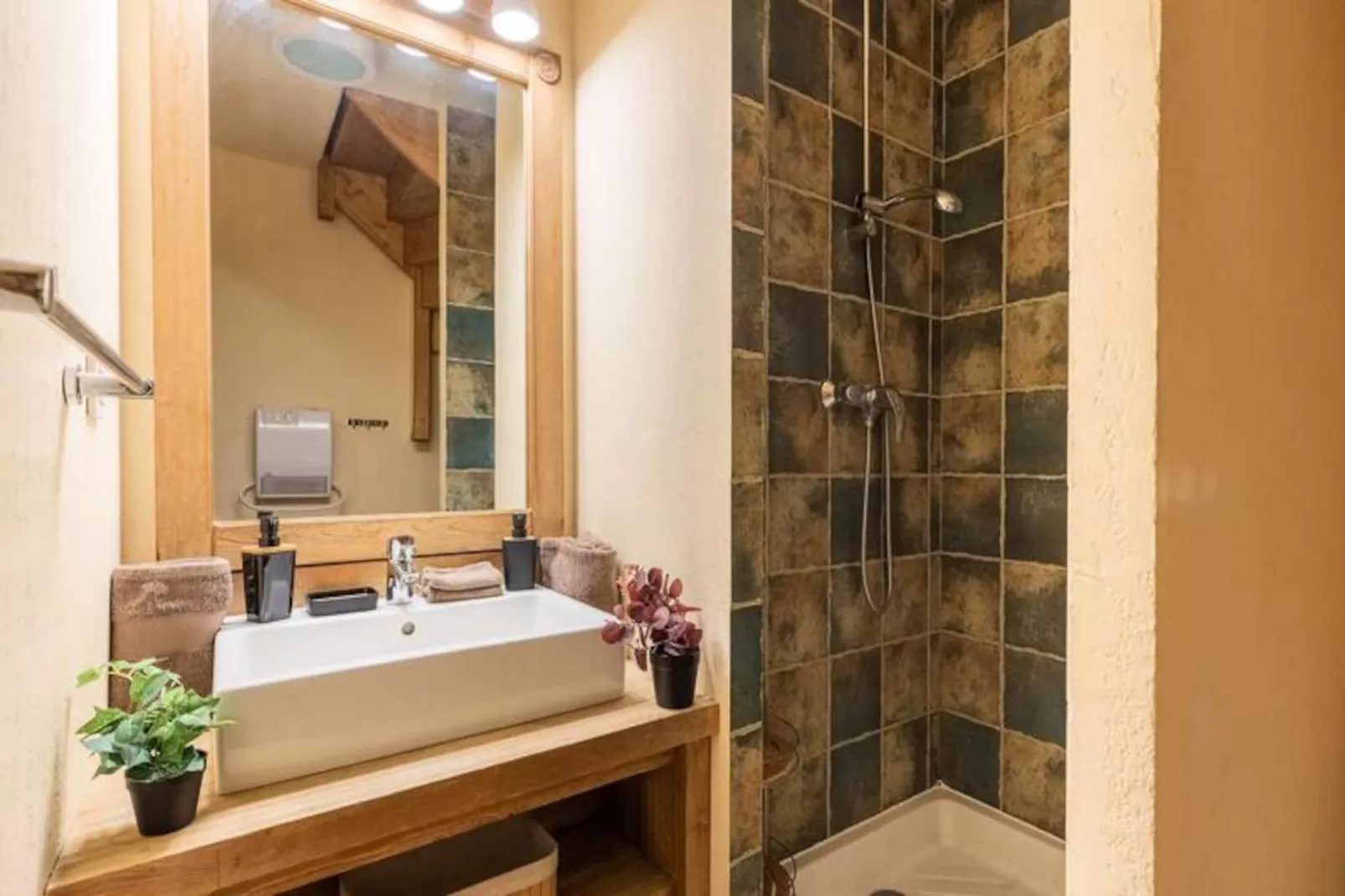 Résidence Cami Real-Image-tags.