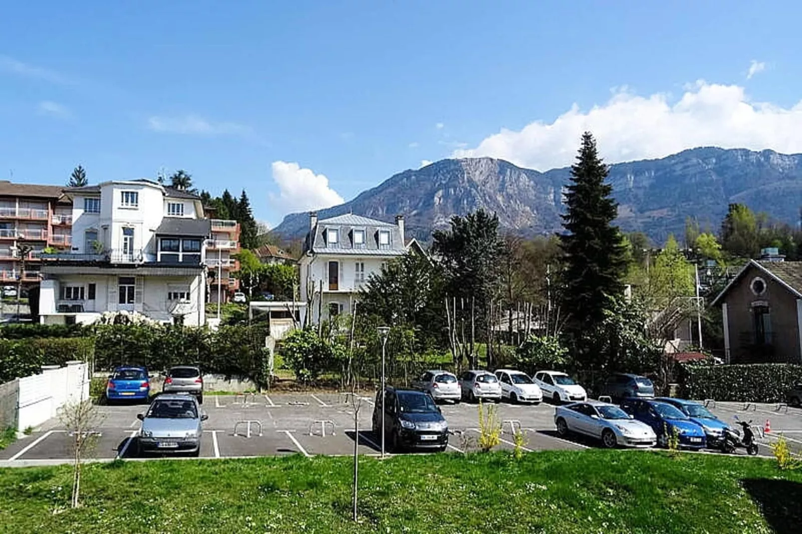 Résidence Saint Christophe-Buitenkant zomer