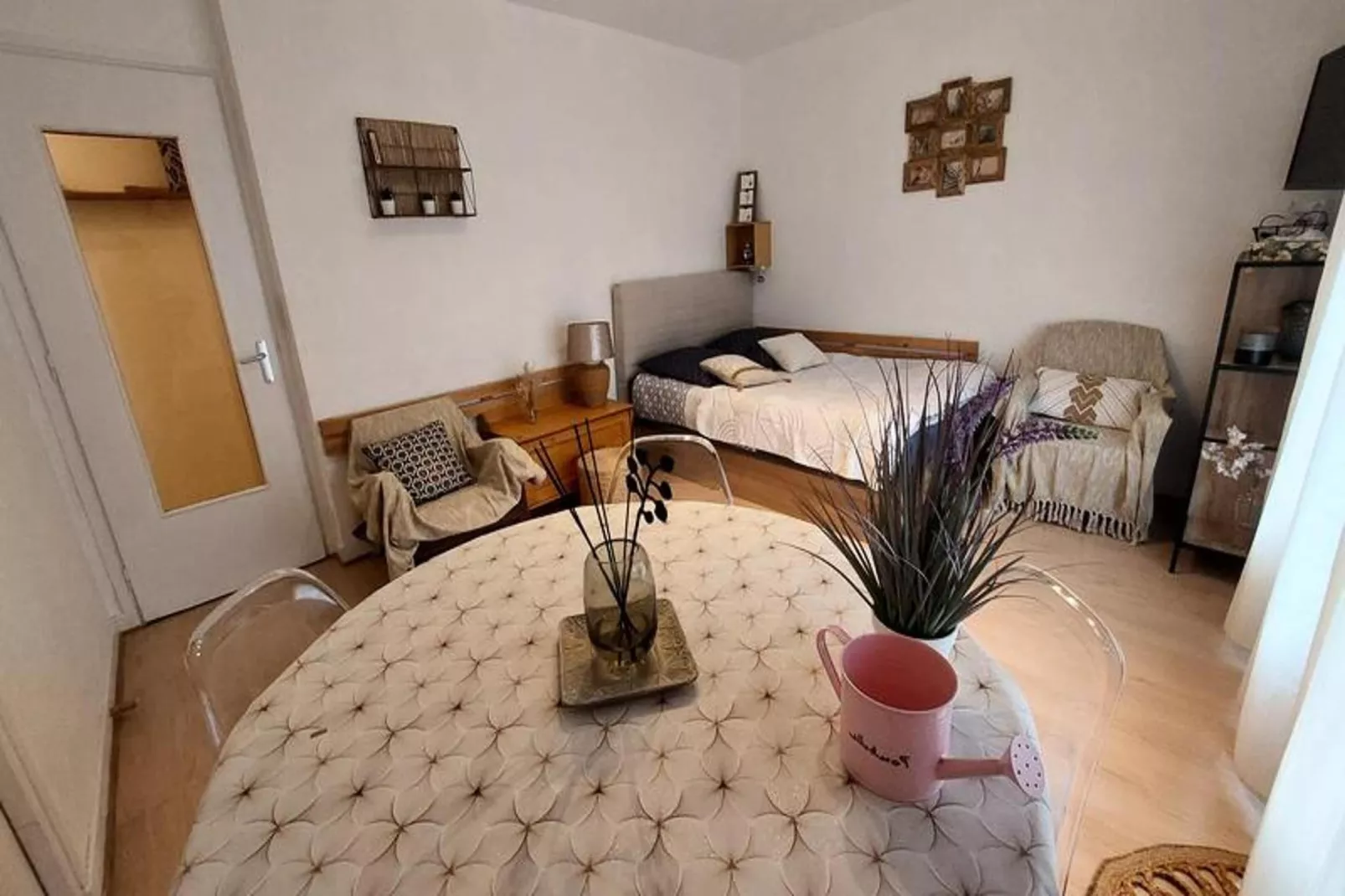 Résidence Montcalm D-Woonkamer