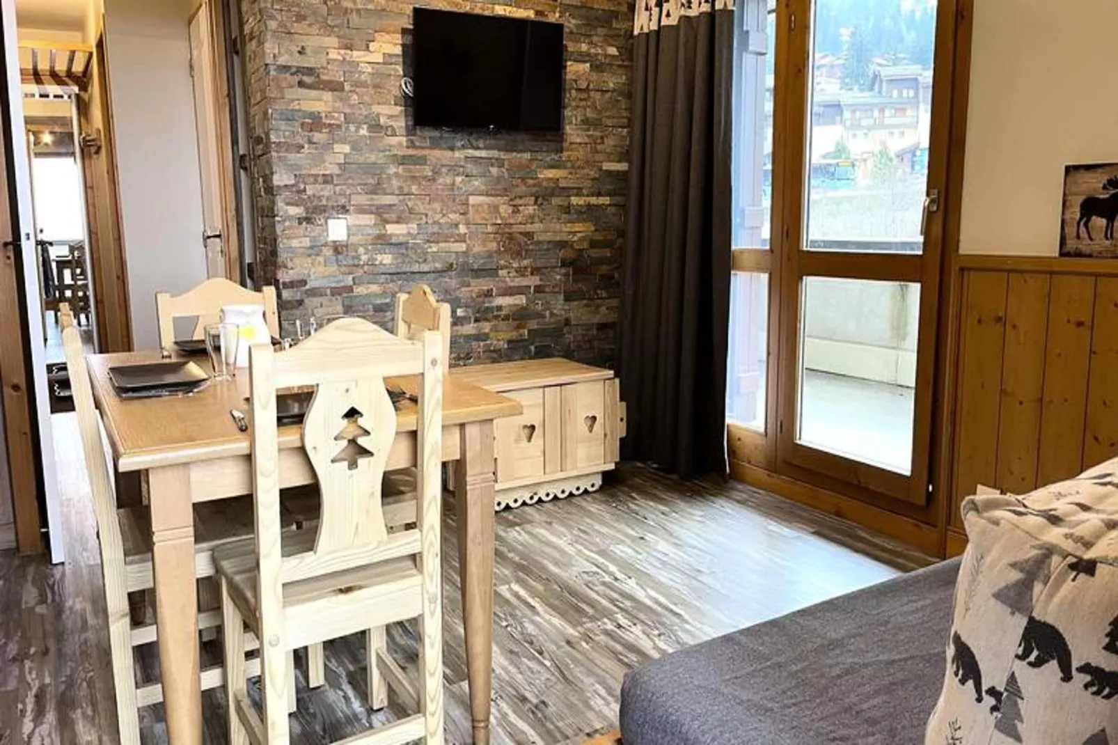 Résidence Valeriane-Eetkamer