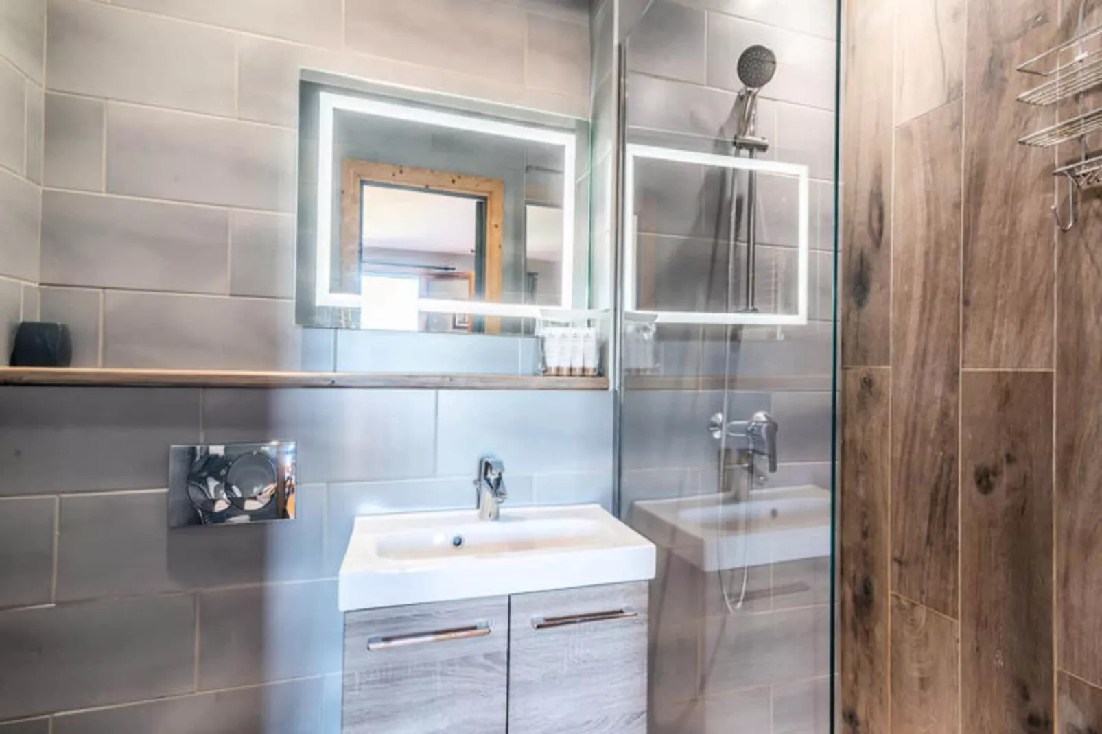 Résidence Les Cordettes-Buitenkant zomer