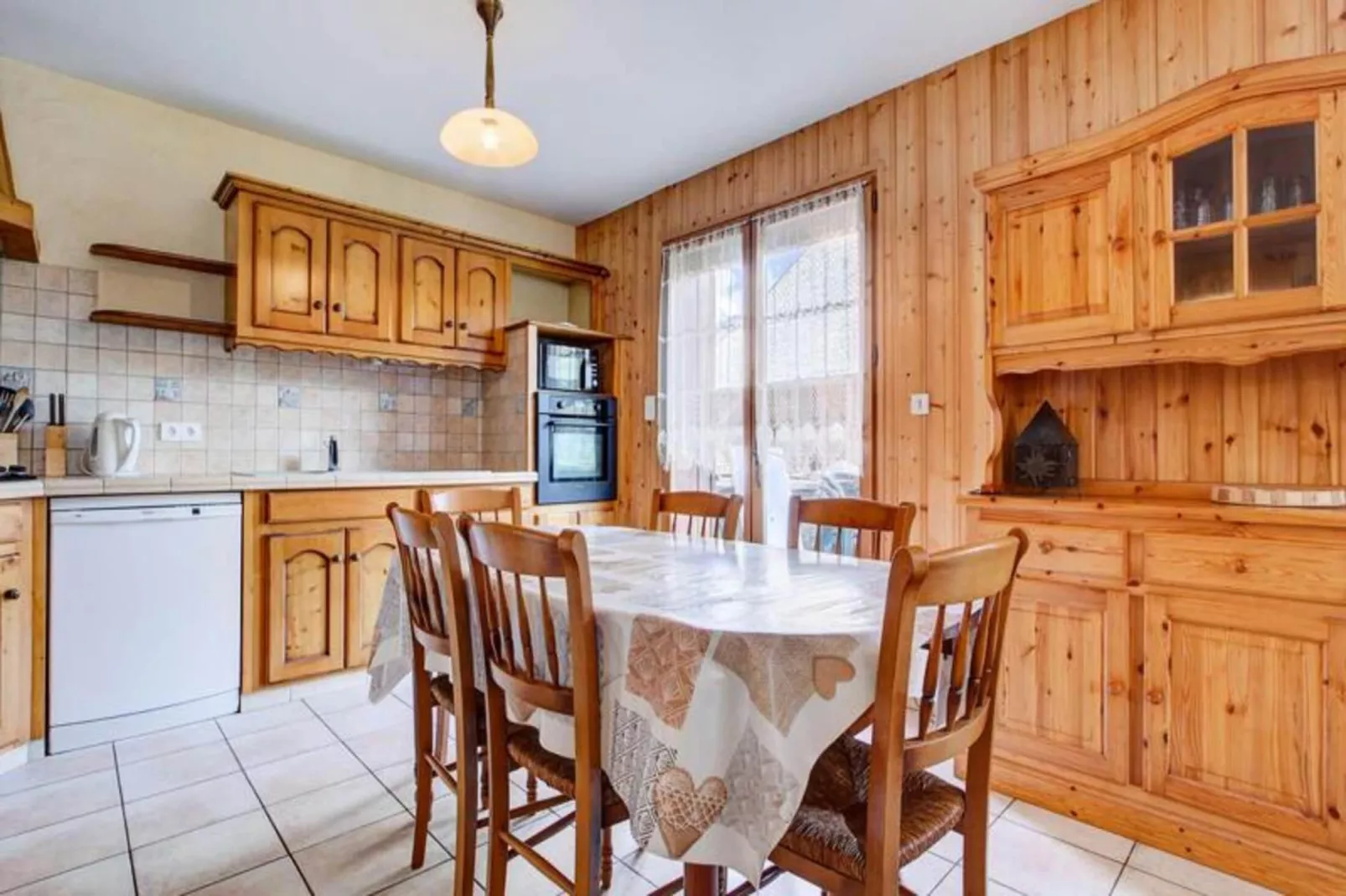 Résidence Les Sermes-Eetkamer