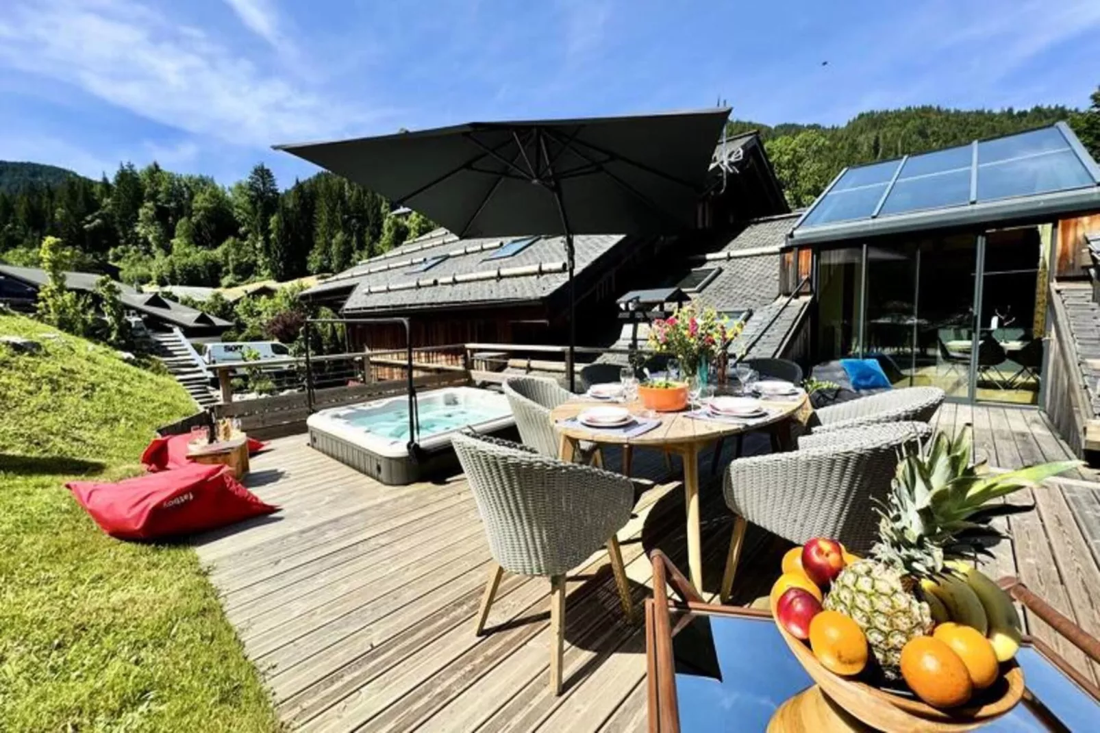 Résidence Isobel-Tuinen zomer