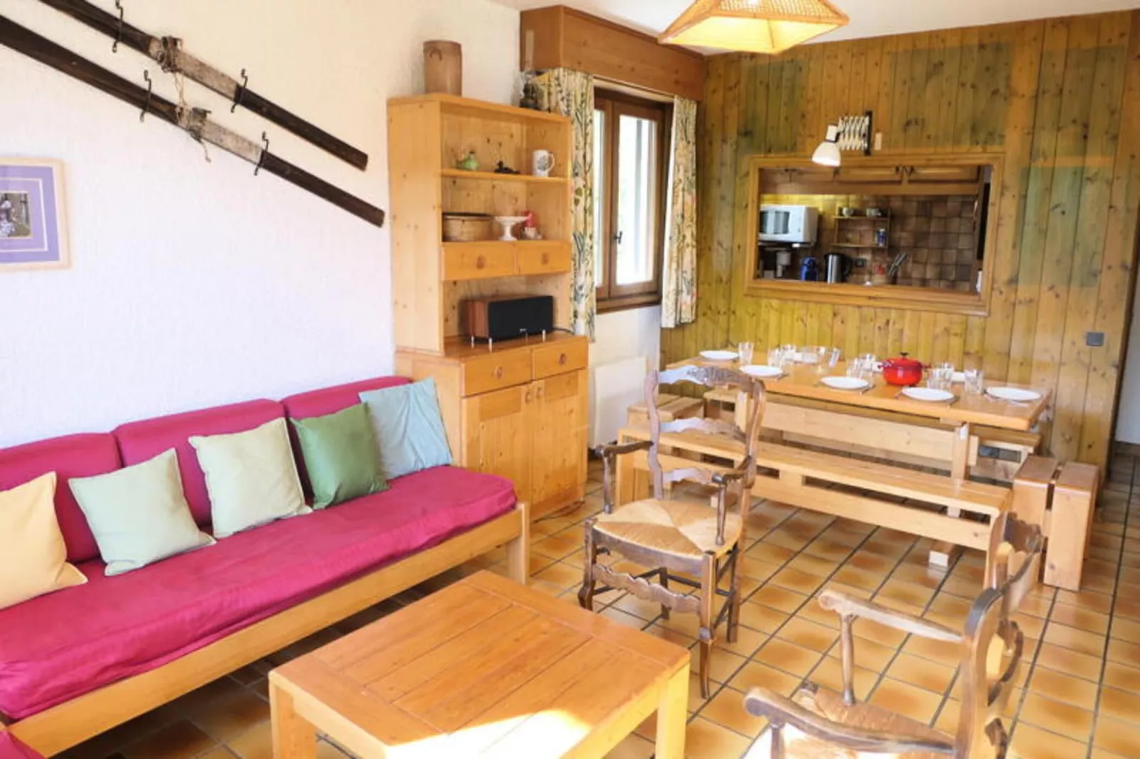 Résidence Les Planes-Buitenkant zomer