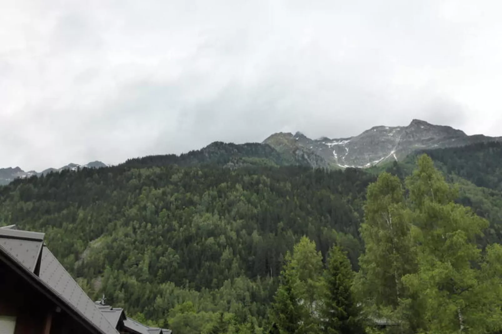 Résidence Borgia-Buitenkant zomer