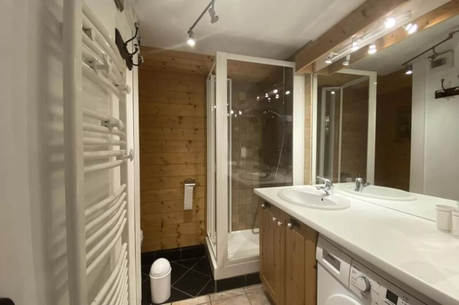 Résidence Beausite-Badkamer