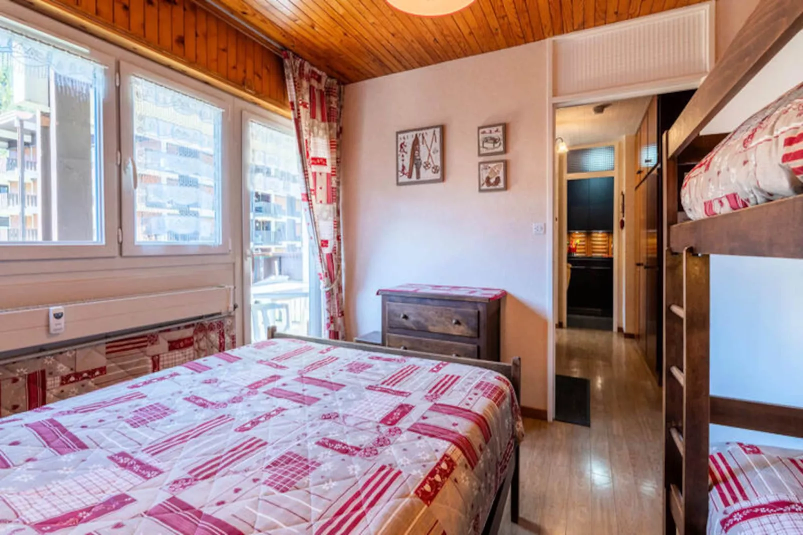 Résidence Bison-Image-tags.