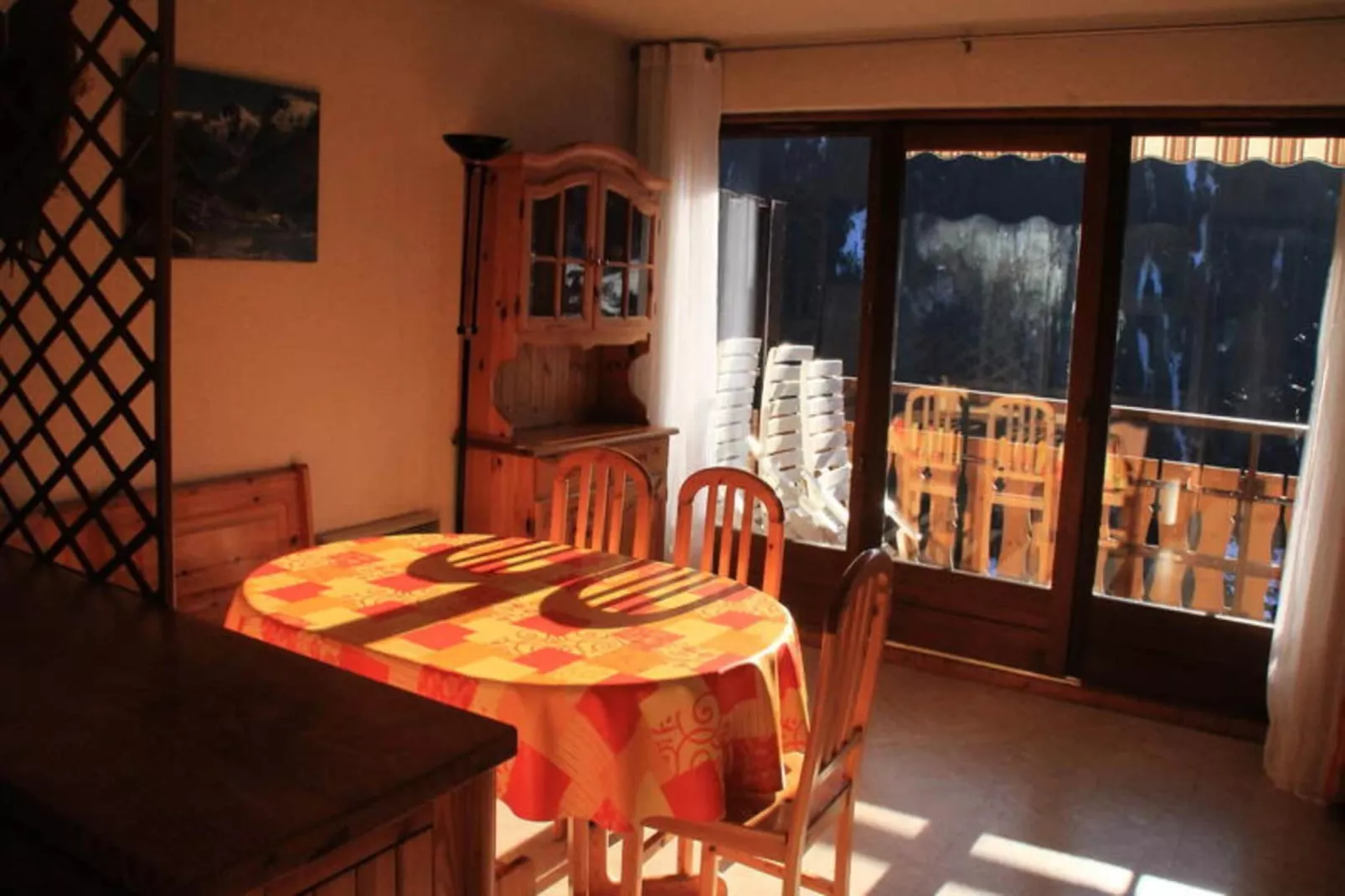 Chalets De Barbessine-Eetkamer