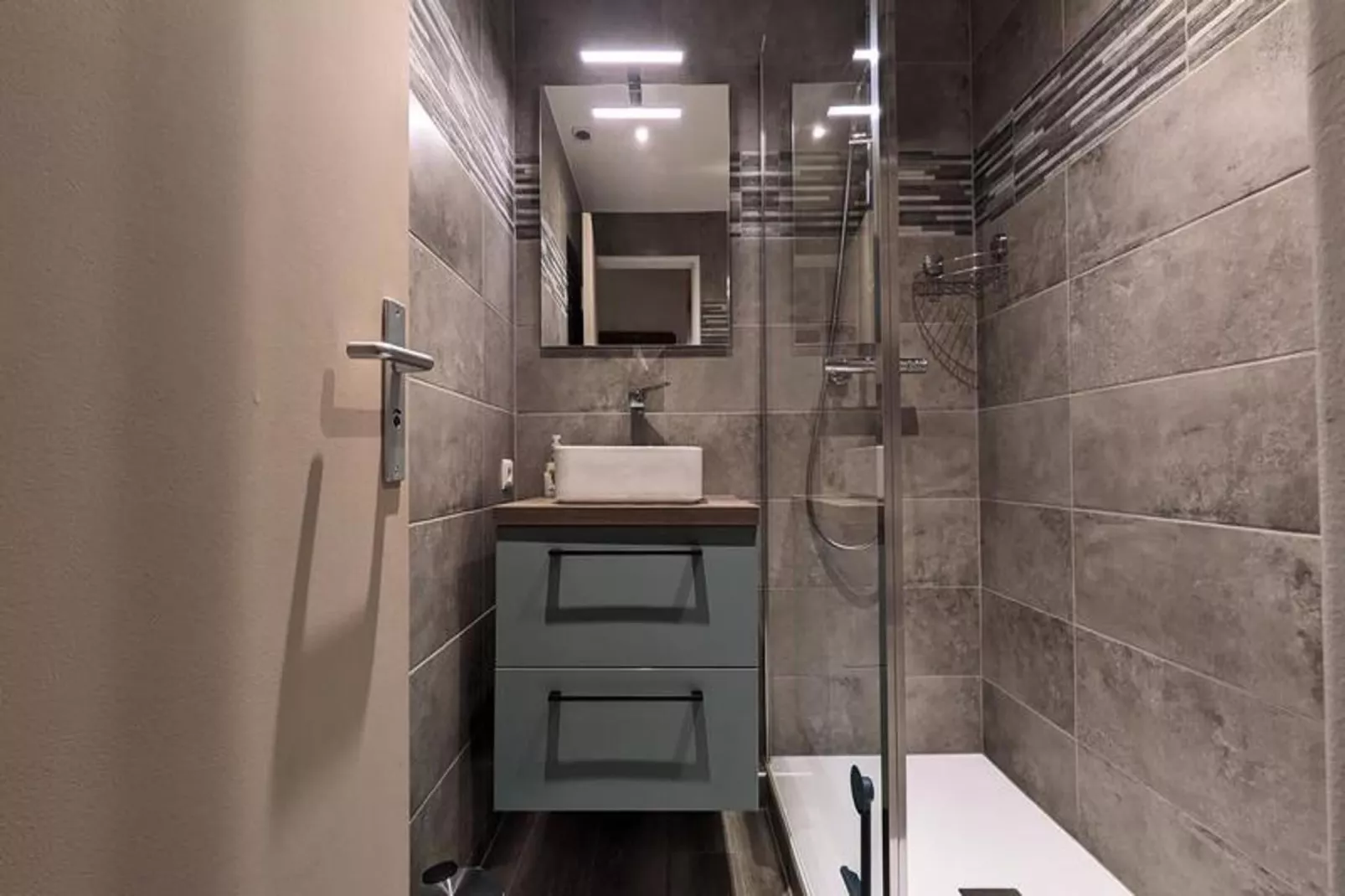 Résidence Jonquille-Badkamer