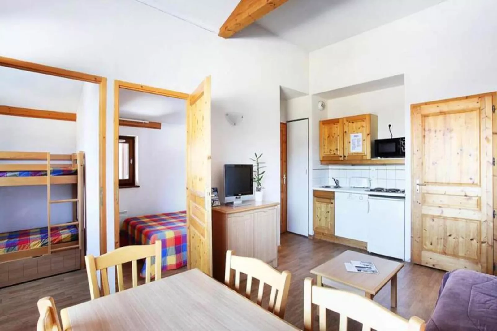 Résidence Odalys Le Buet**-Buitenkant zomer