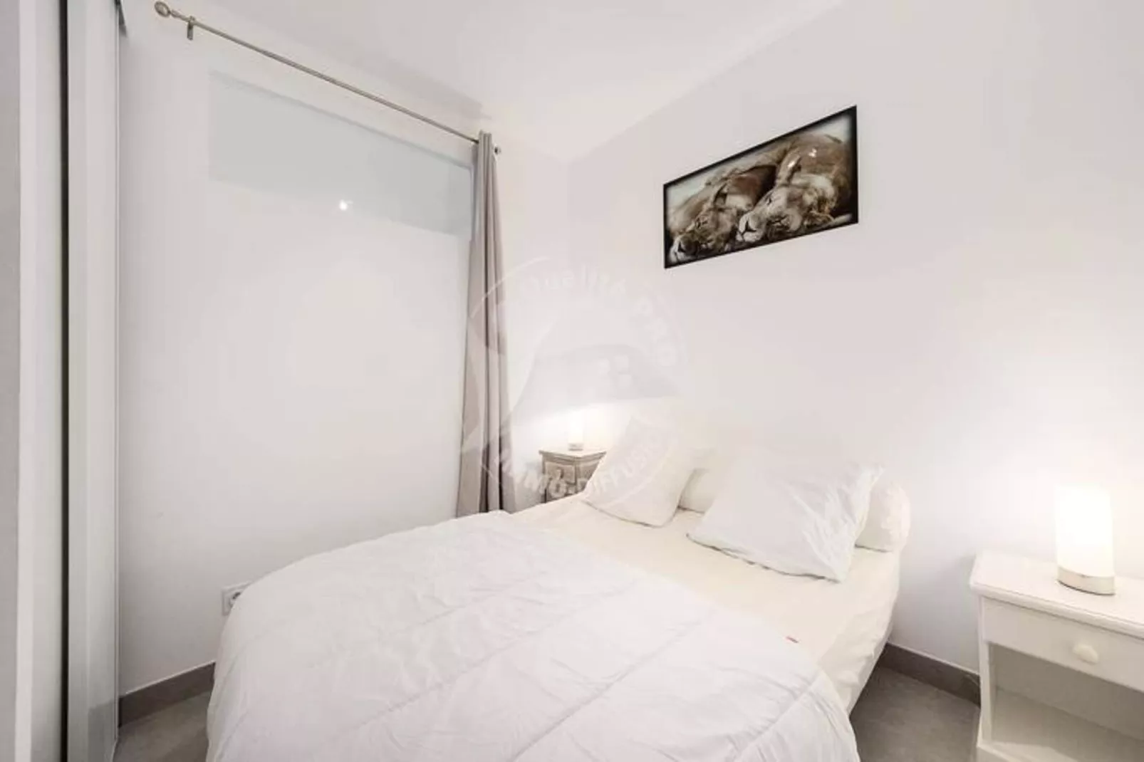 Résidence "le Château Leenhardt"-Slaapkamer