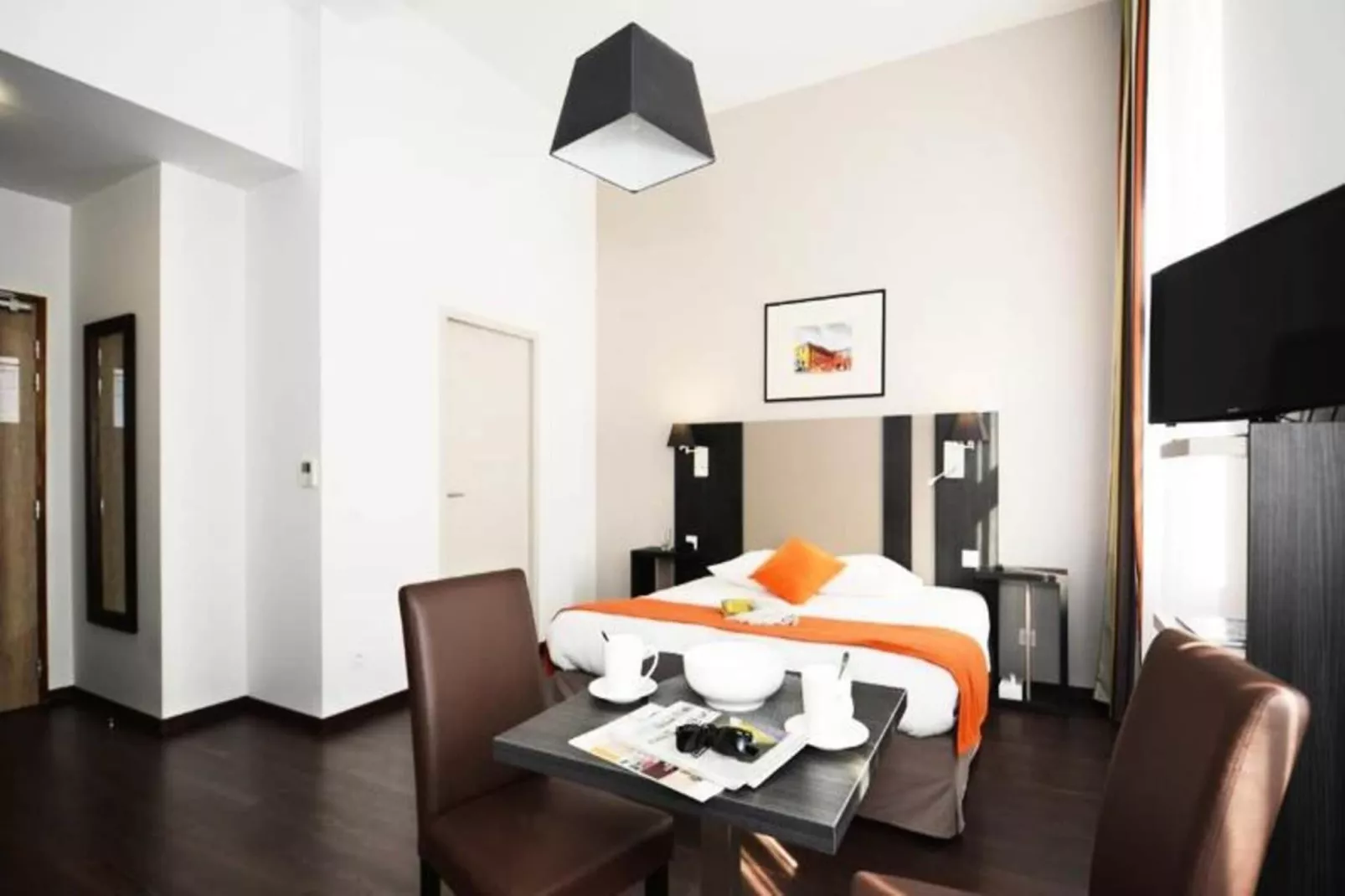 Appart'hôtel Odalys Colombélie-Eetkamer