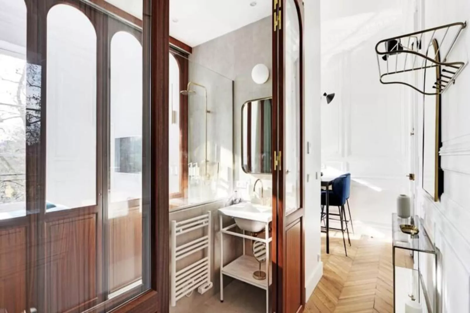 Maison Labruy&egrave;re - Royal Garden Suite-Buitenkant zomer