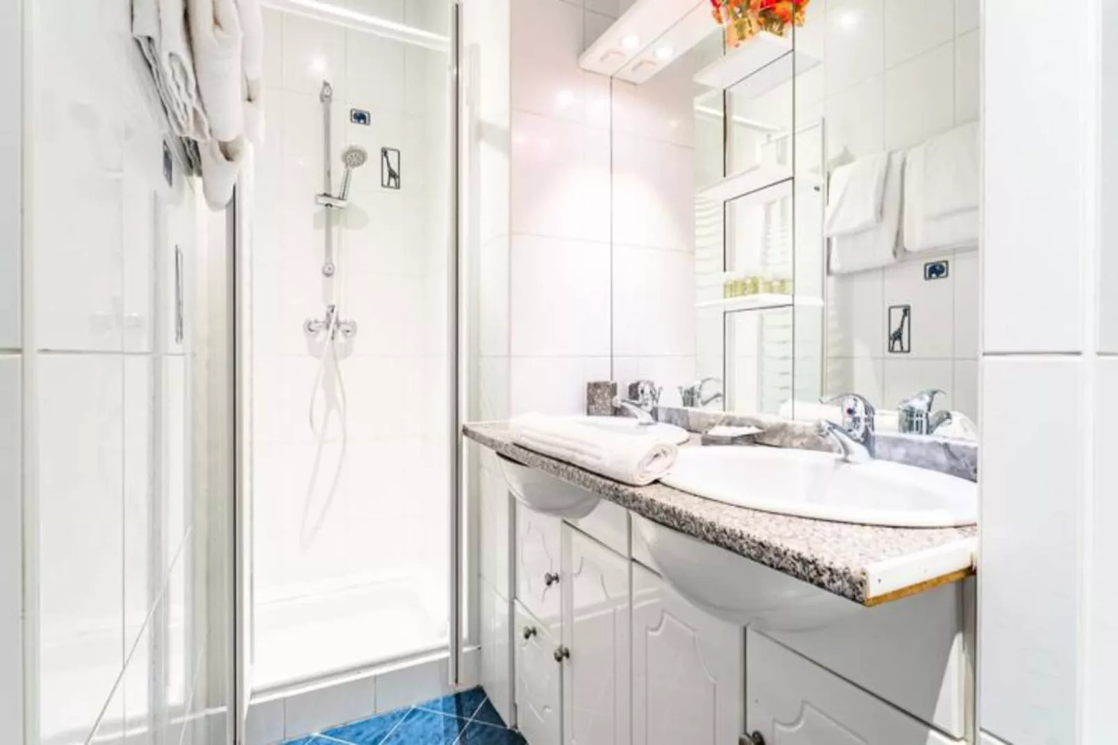 Magnifique  Appartement Au C&oelig;ur Du Quartier Historique Saint-michel-Sfeer