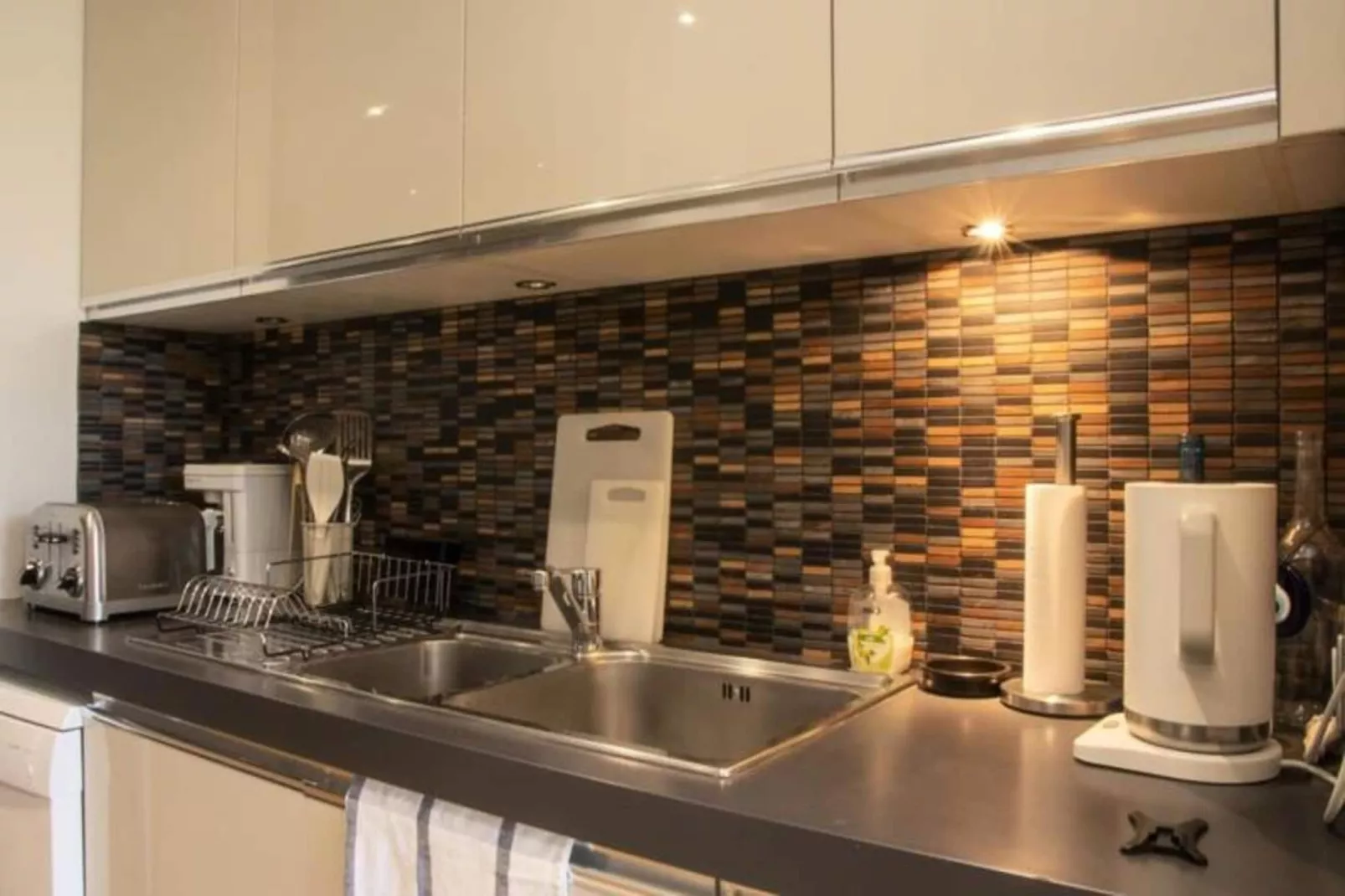 Appartement Prestations Haut Standing Avec Vue Sur La Place De La Bourse-Keuken