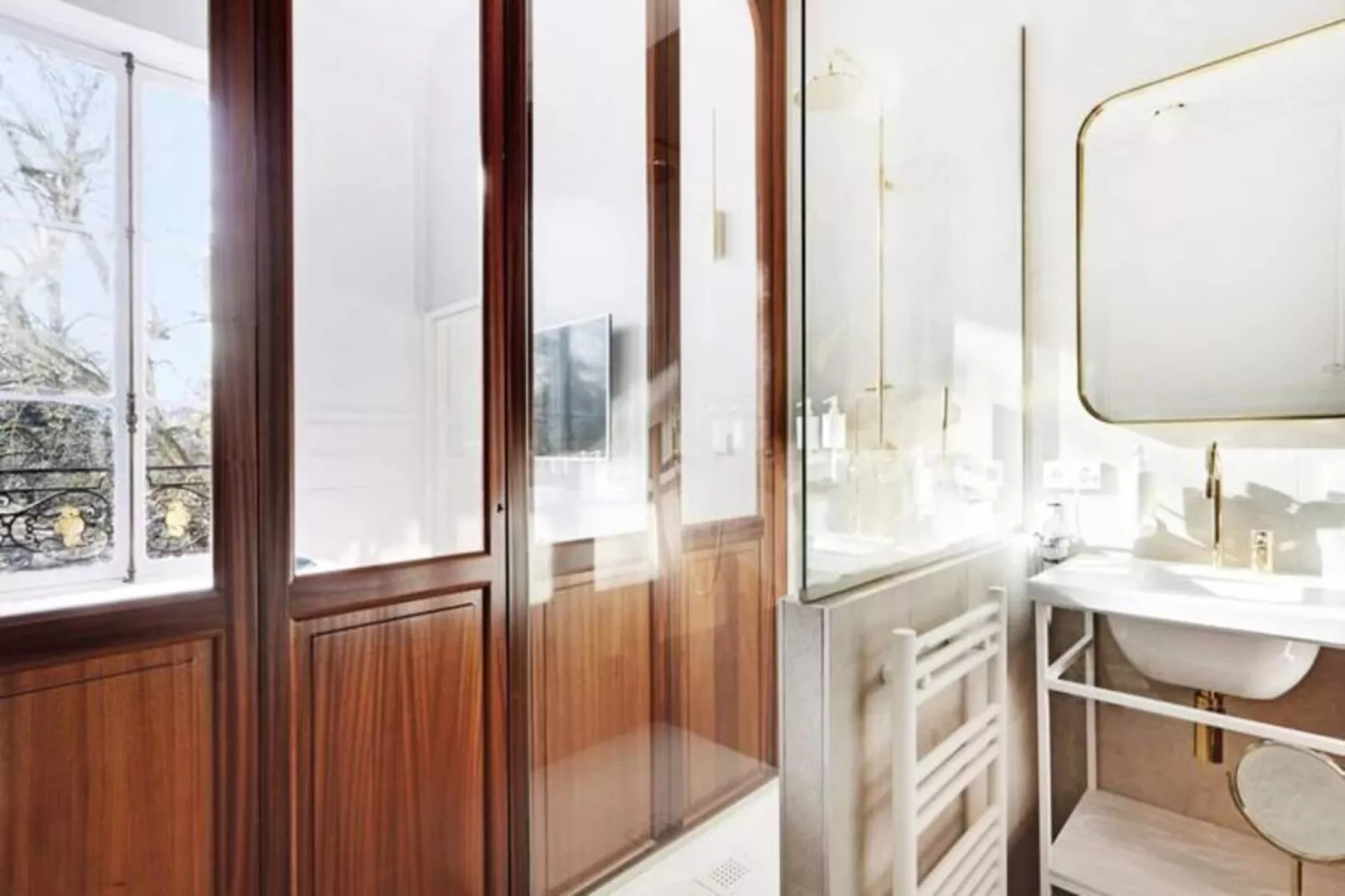 Maison Labruy&egrave;re - Suite Terrasse-Woonkamer