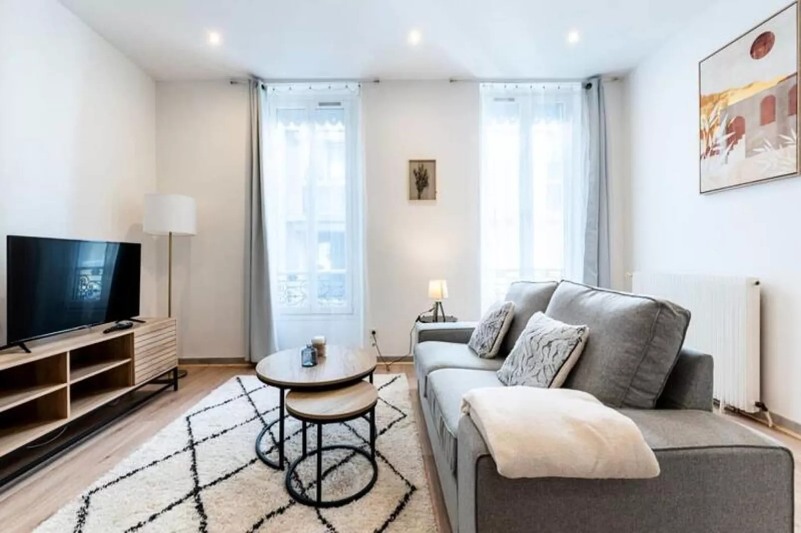 | La Gare Aux 400 Couverts 🚅 | Gare, Gem, Tramway-Woonkamer