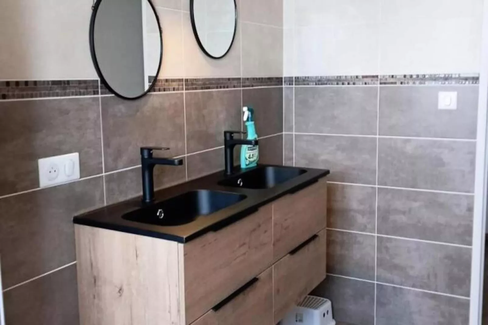 Gîte de France La maison de pierrou 11/14 personnes 3 épis-Image-tags.