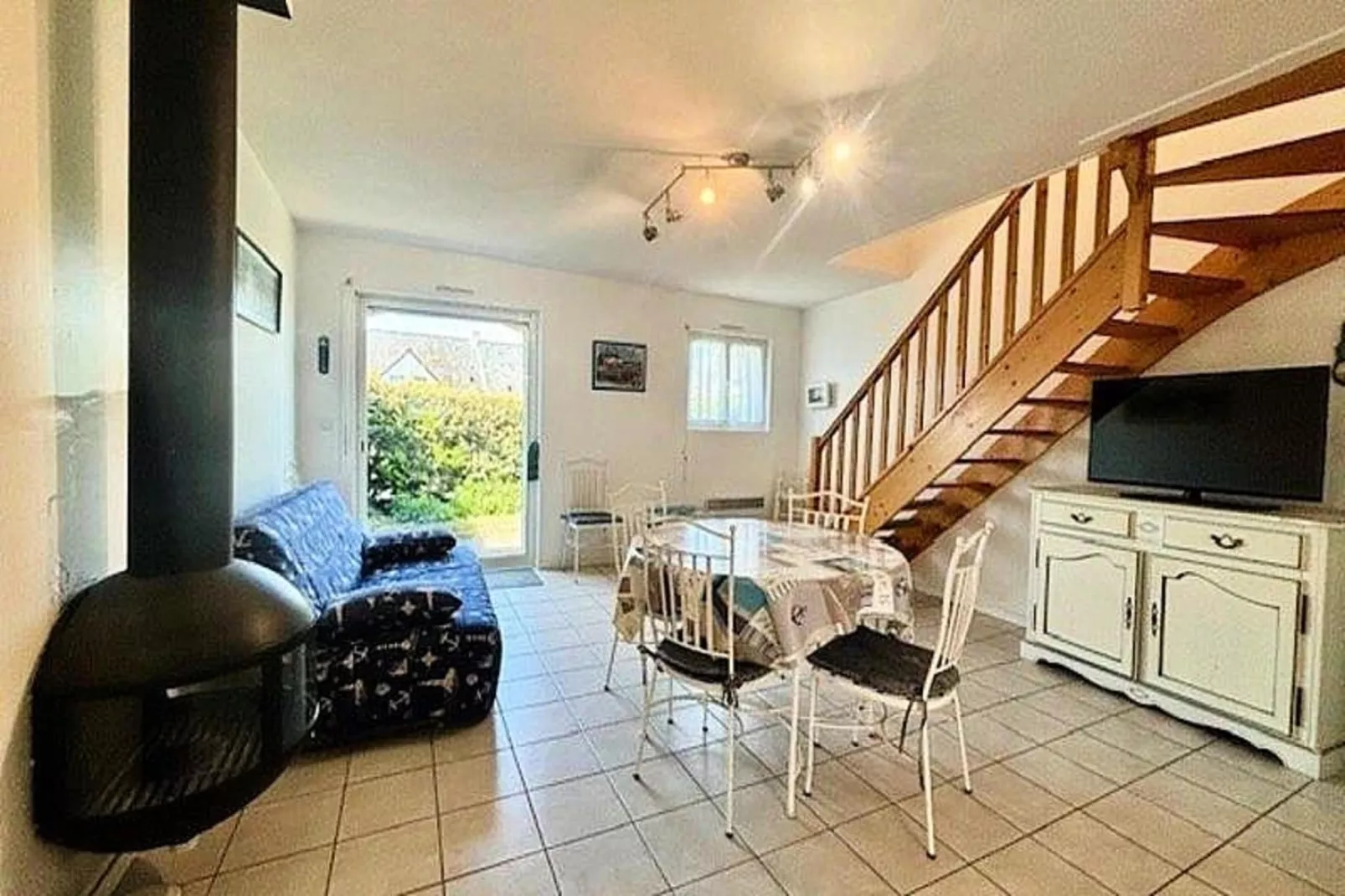 Résidence Hameau De Manemeur-Eetkamer