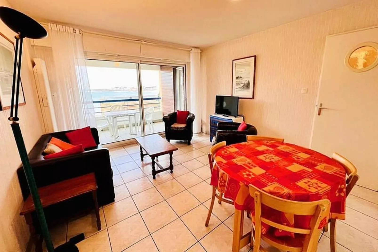 Résidence Hauts Port Maria-Eetkamer