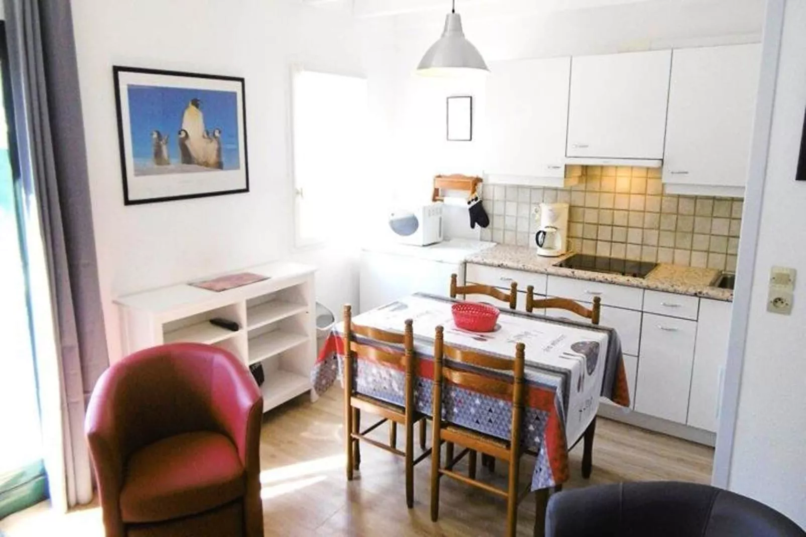 Résidence Duguay Trouin-Eetkamer