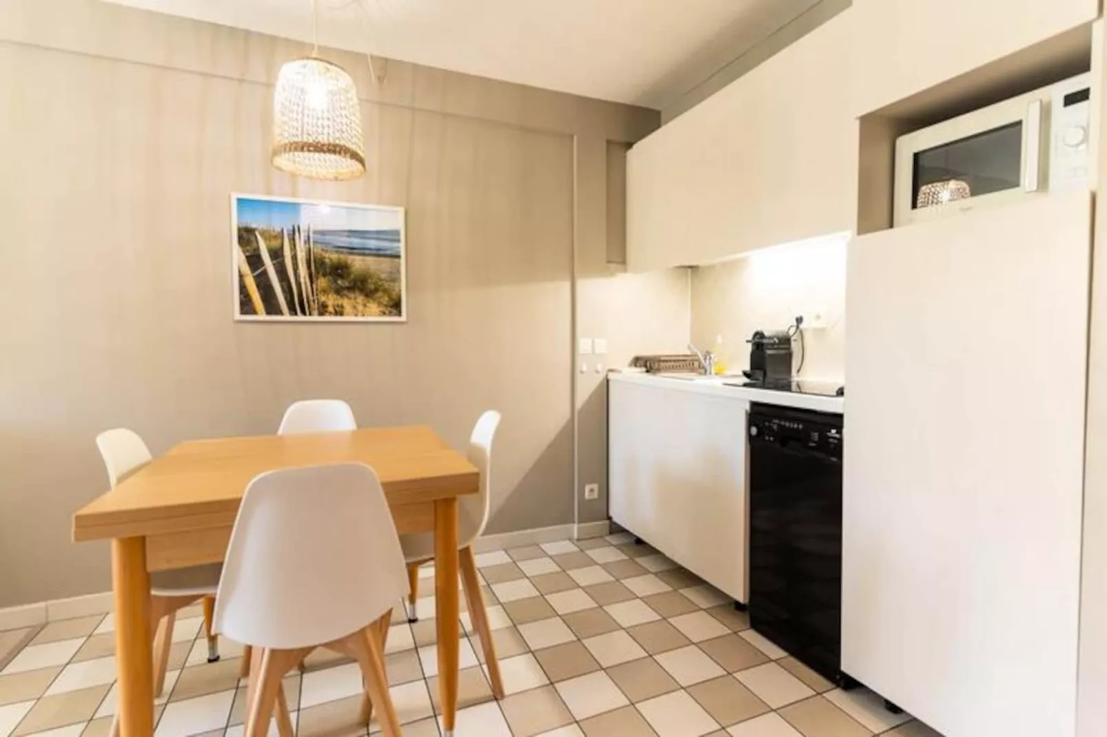 Résidence Appt 6 Pers Avec Piscine Couverte, Tennis Et Parking Priv&eacute; Gratuit 117-Image-tags.