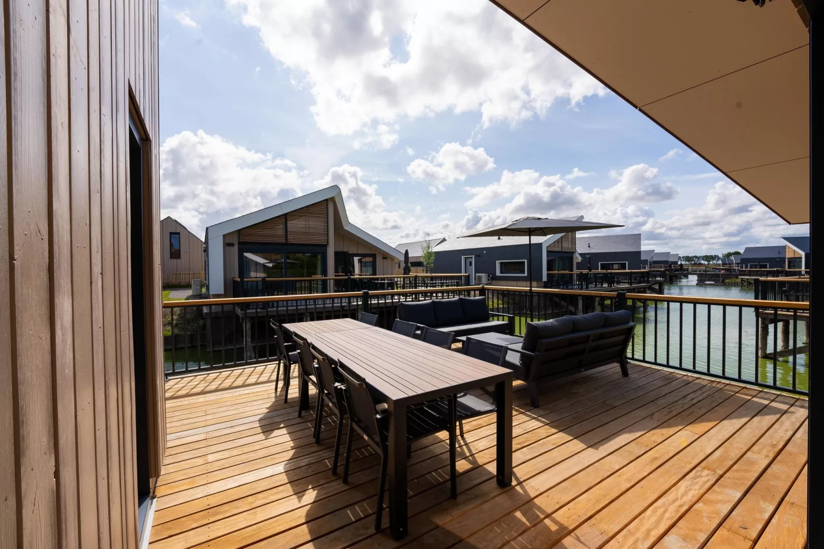 Vakantiepark Zeebad 19-Terrasbalkon