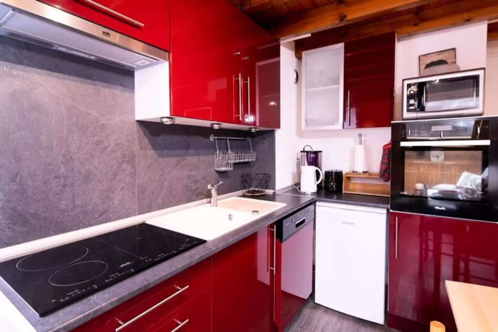 Résidence H.th.ii:bat.8-Keuken