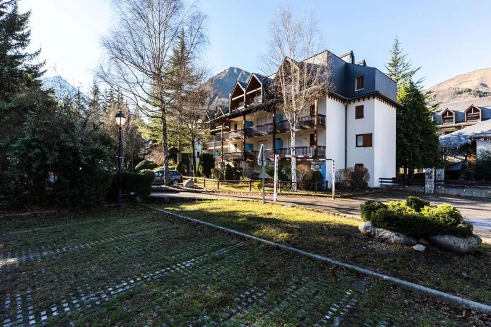 Residence Du Parc - Buitenkant zomer