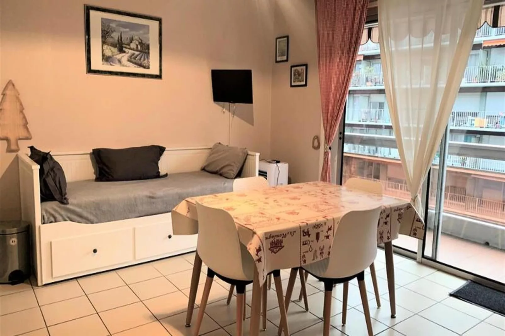 Résidence L'elvire-Badkamer