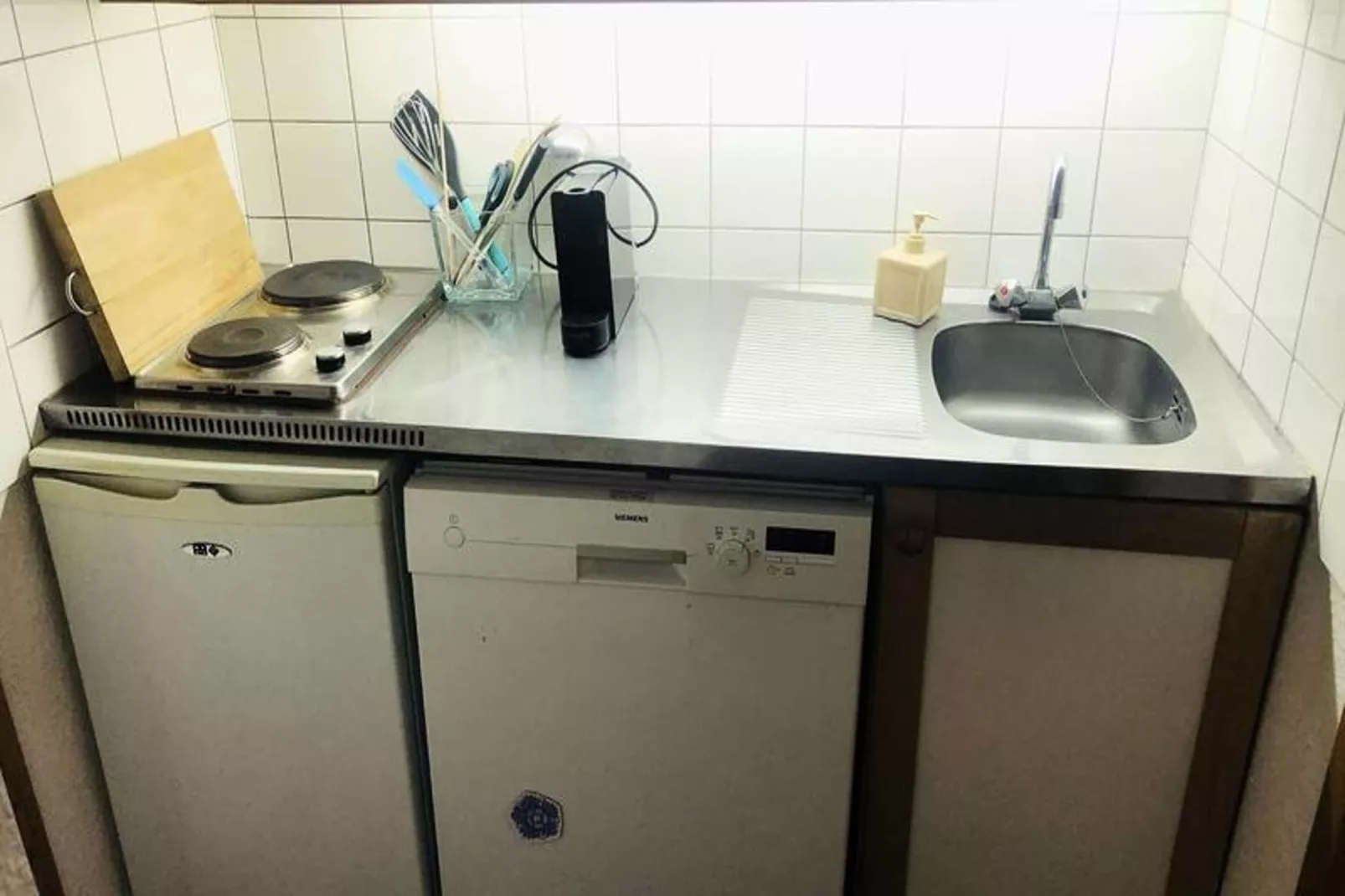 Résidence Cachette-Keuken