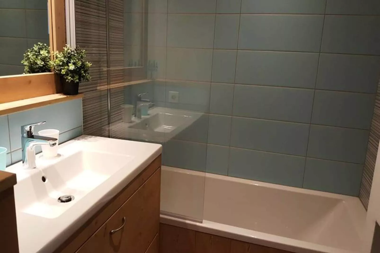 Résidence Clairiere-Badkamer