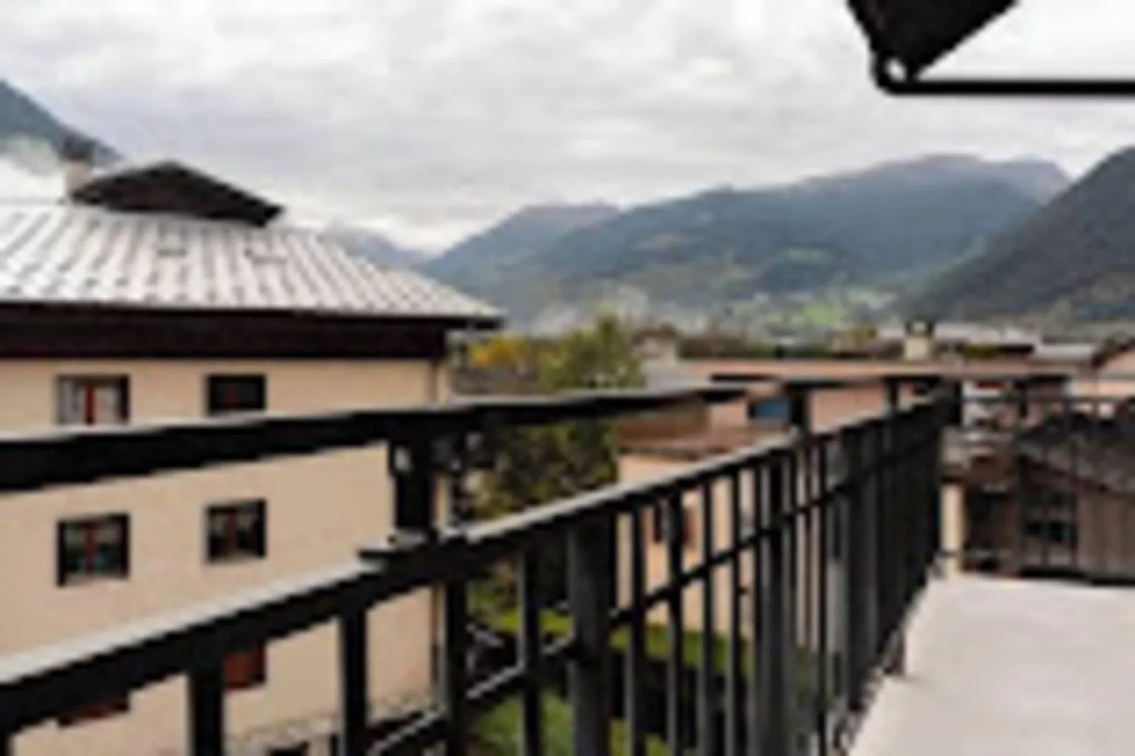 Résidence Grand Coeur-Buitenkant zomer