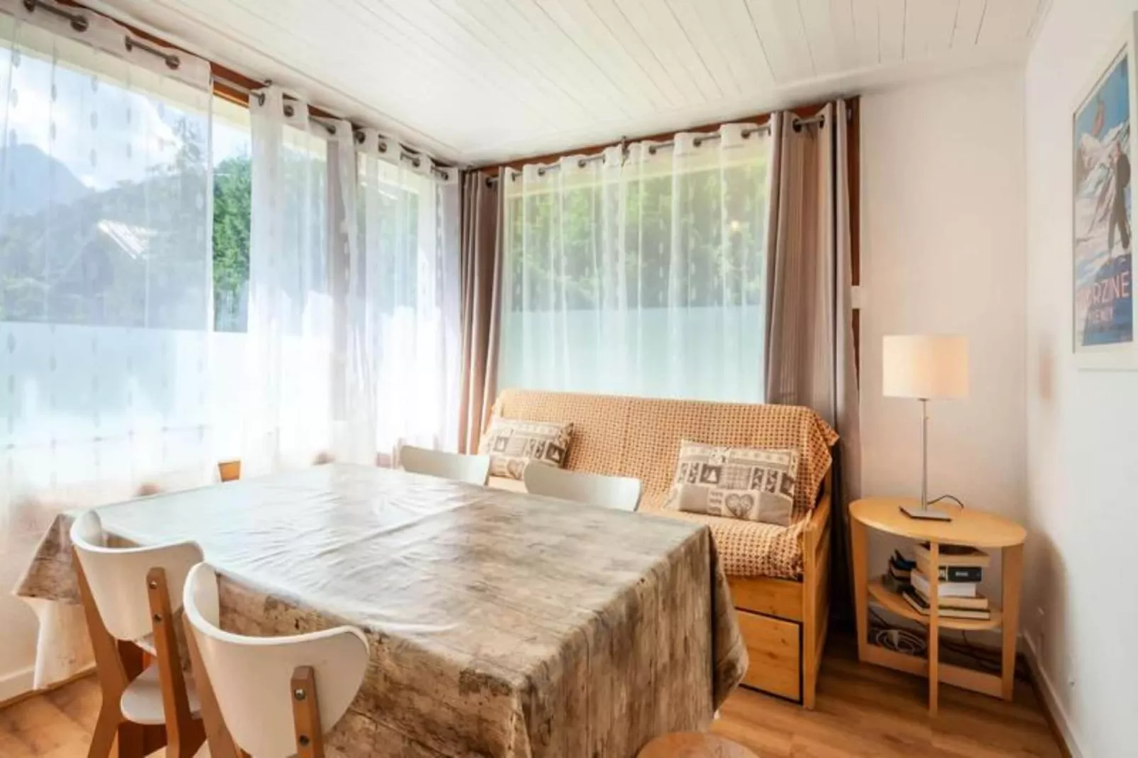 Résidence Les Cîmes-Eetkamer