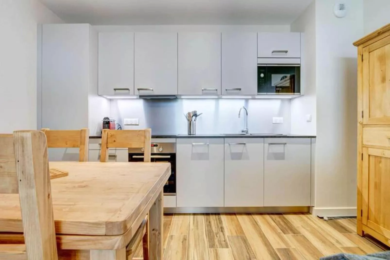 Résidence Le Lapia-Buitenkant zomer