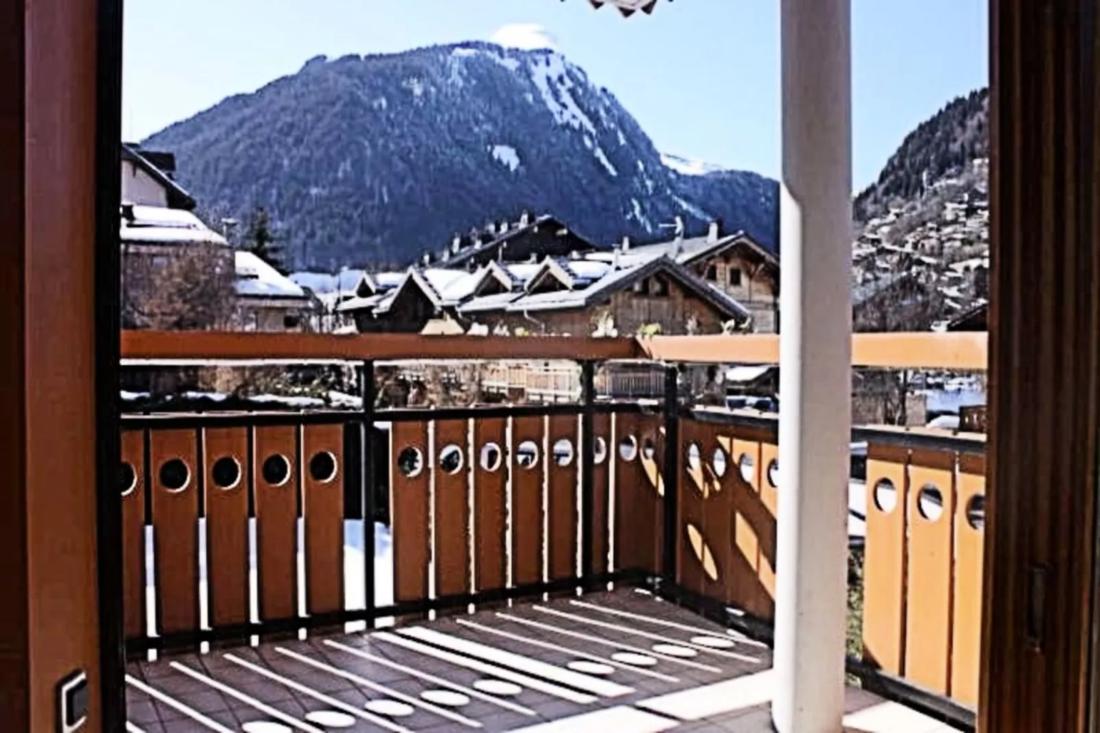 Résidence La  Ploche-Buitenkant zomer