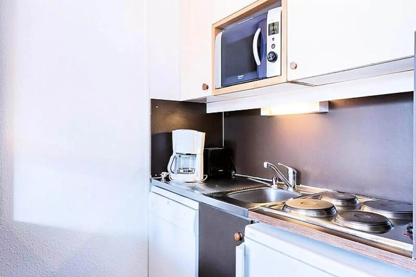 Résidence Les Fontaines Blanches - maeva Home-Buitenkant zomer