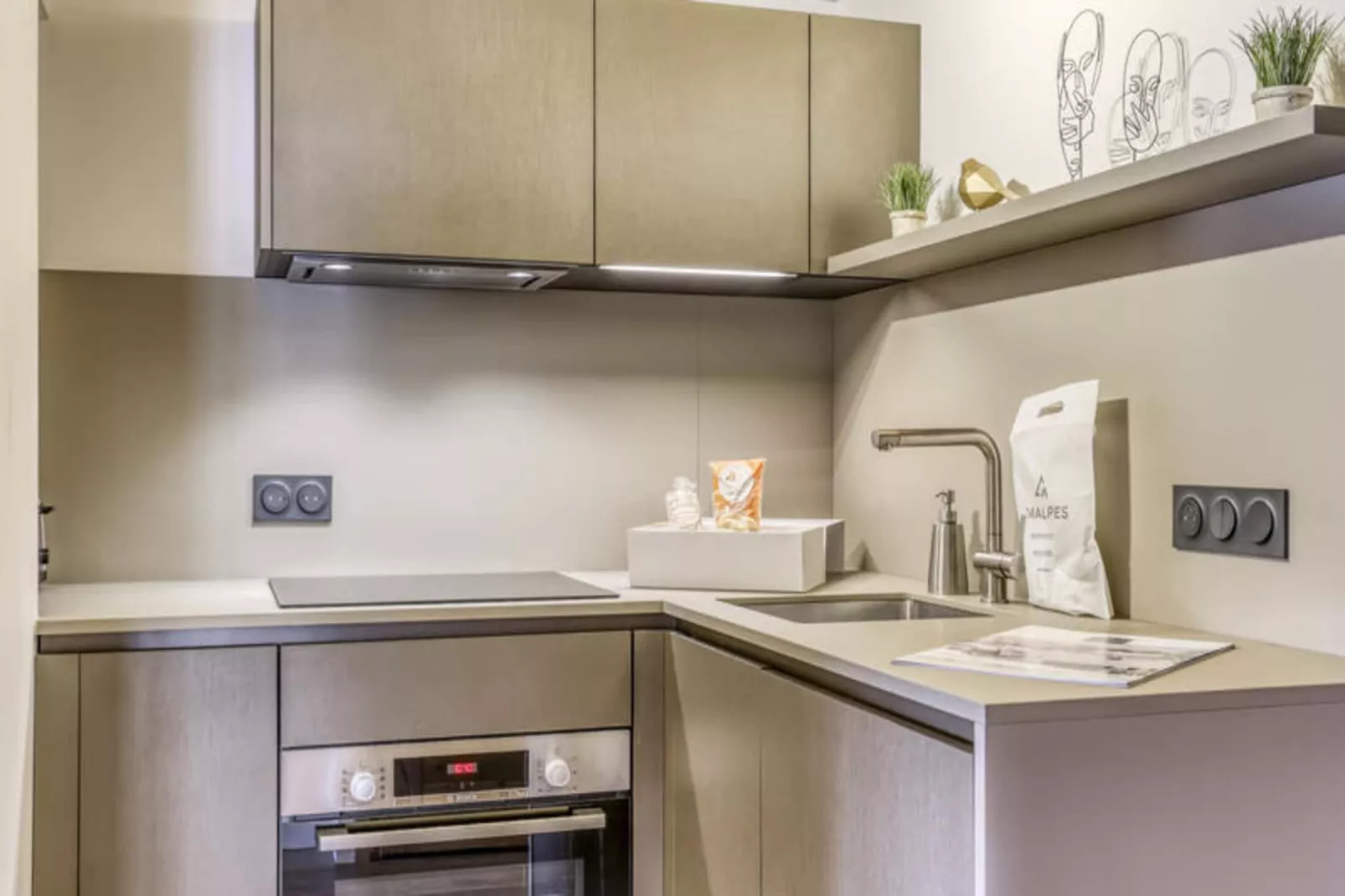 Résidence Gallery Mont Blanc-Buitenkant zomer