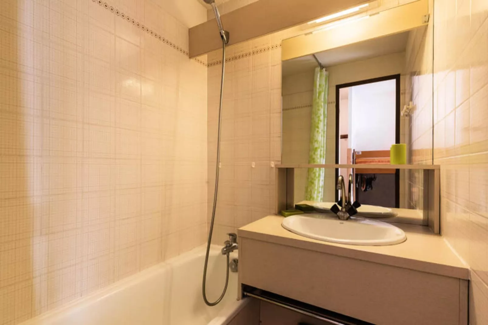 Résidence Alcyon-Buitenkant zomer