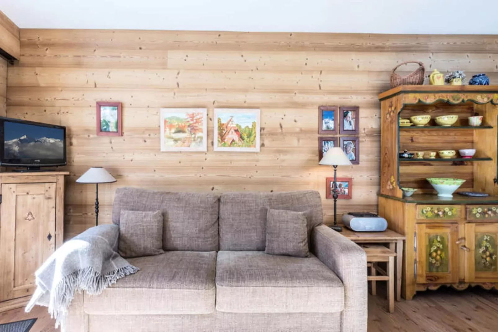 Résidence Crystal-Buitenkant zomer